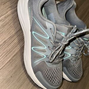 Brazos Steel Toe Women's Charcoal and Aqua Sneakers